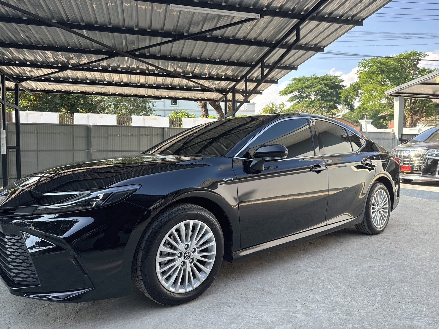 TOYOTA CAMRY HYBRID HEV 2025