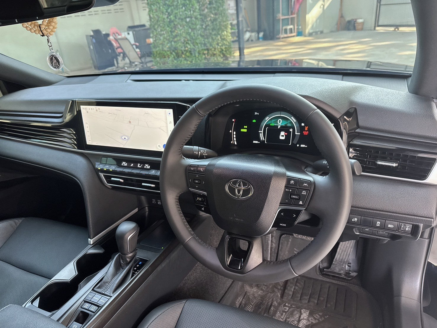 TOYOTA CAMRY HYBRID HEV 2025